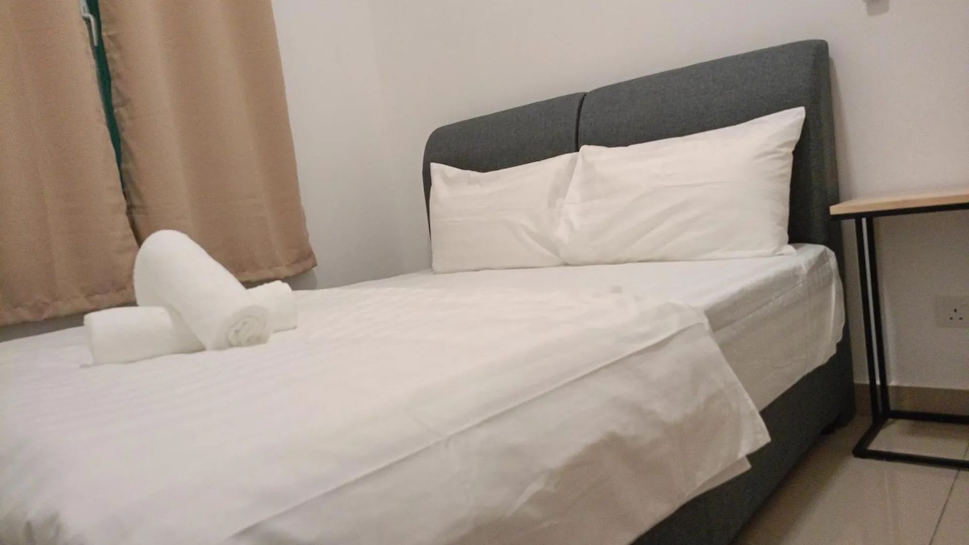 Amber Cove - Luxury Design By Luxpro Management - 6~7 Pax Apartment Malacca