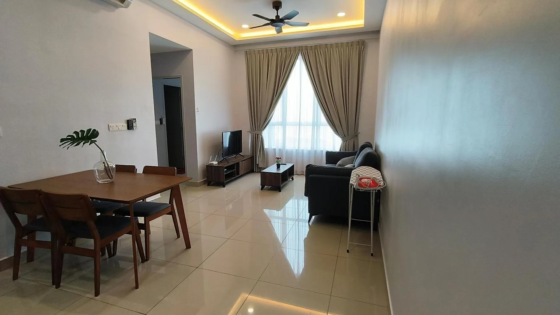 Amber Cove - Luxury Design By Luxpro Management - 6~7 Pax Apartment Malacca